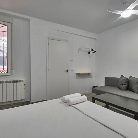 Nunez De Arce Habitaciones Мадрид Екстериор снимка
