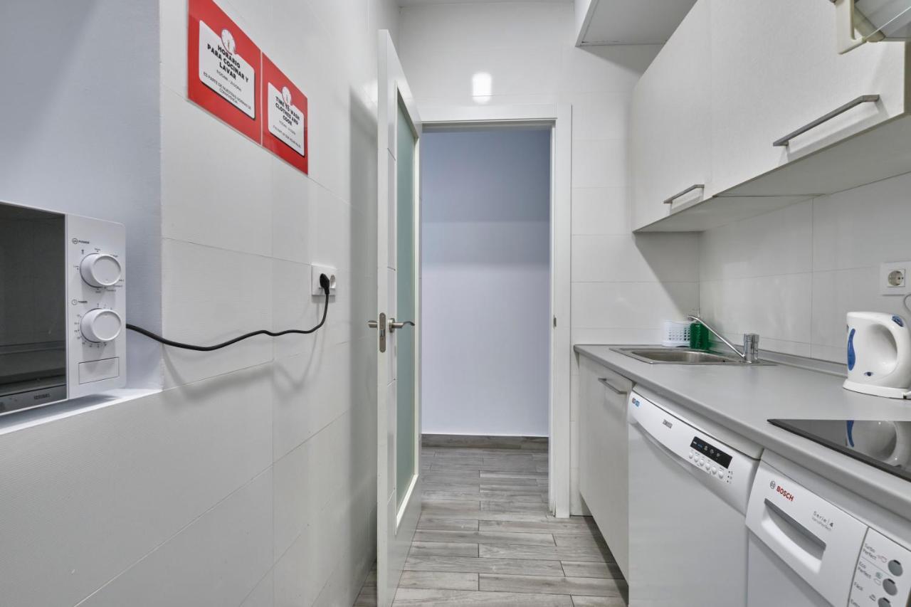 Nunez De Arce Habitaciones Мадрид Екстериор снимка