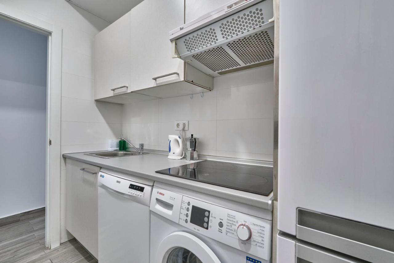 Nunez De Arce Habitaciones Мадрид Екстериор снимка